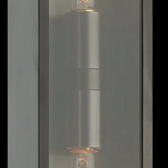 "Marco" Wall Sconce by MATTEO - BRAND NEW IN BOX! 𝟐 𝐚𝐯𝐚𝐢𝐥𝐚𝐛𝐥𝐞 - Picture 6 of 12